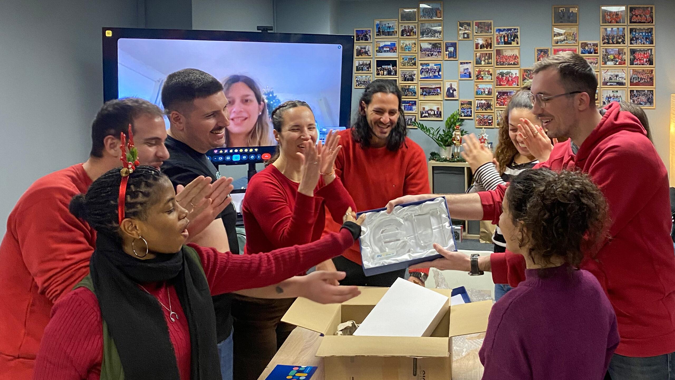 Group of Youthmakers Hub people unboxing the .eu Web Award 2025 - People’s Choice category.